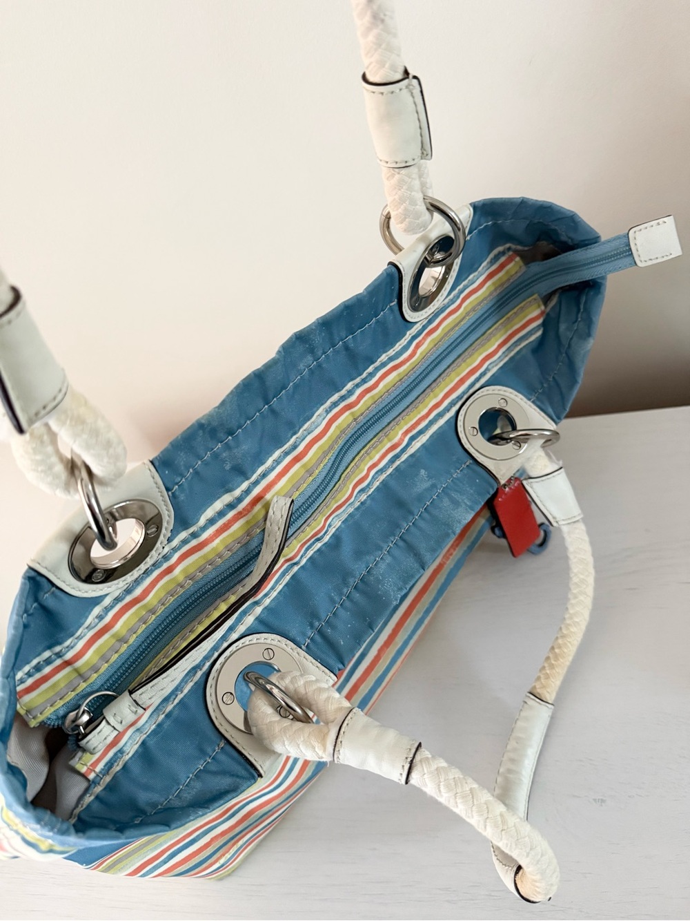 Coach Nautical Stripe East West Beach Tote with Rare Seahorse Hang Tag - Picture 5 of 10